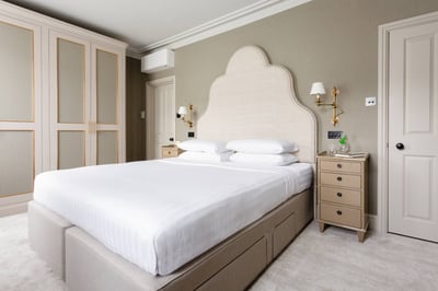 Luxury Villa Photo #11