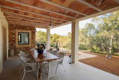 Luxury Villa Photo #6