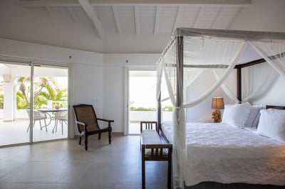 Luxury Villa Photo #19