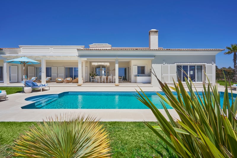 Hibiscus Beach House