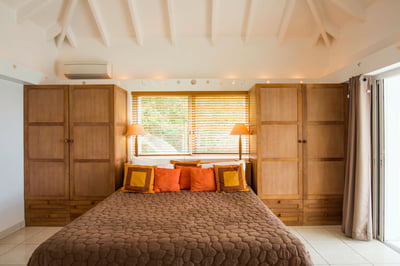 Luxury Villa Photo #26