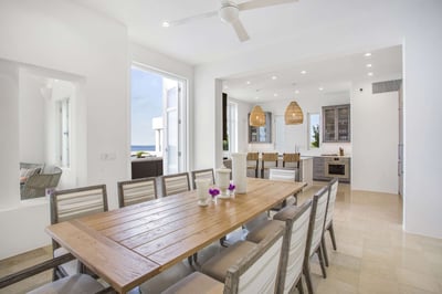 Luxury Villa Photo #14