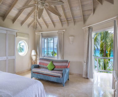Luxury Villa Photo #14
