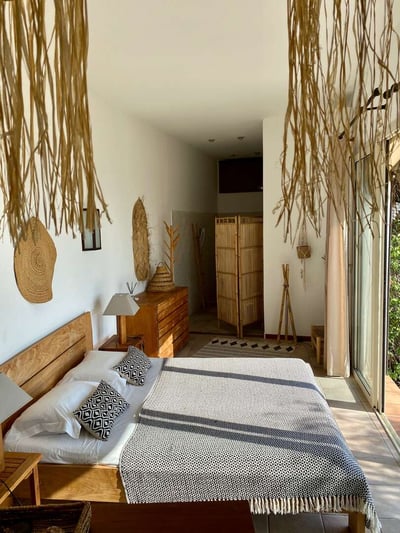 Luxury Villa Photo #13
