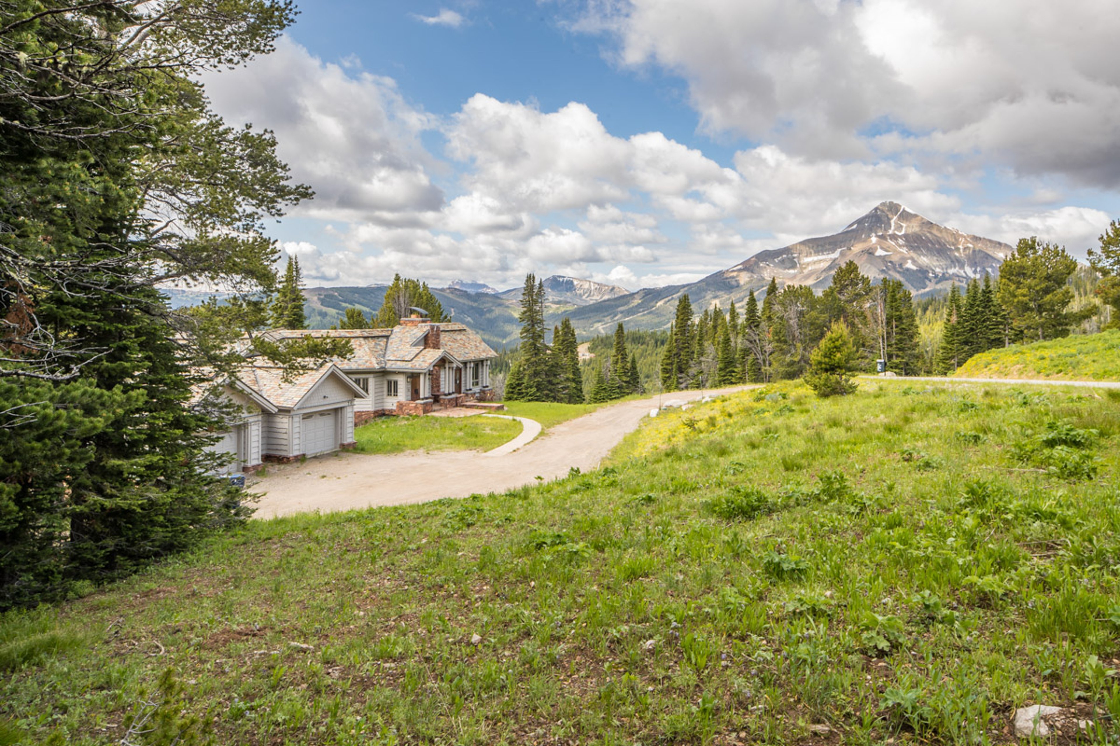 Beehive Basin Chalet - 30