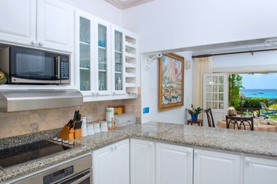 Luxury Villa Photo #8