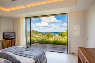 Luxury Villa Photo #8