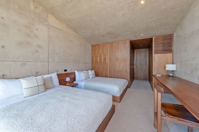 Luxury Villa Photo #38