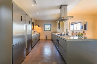 Luxury Villa Photo #10