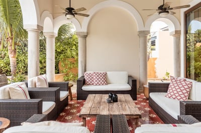 Luxury Villa Photo #9