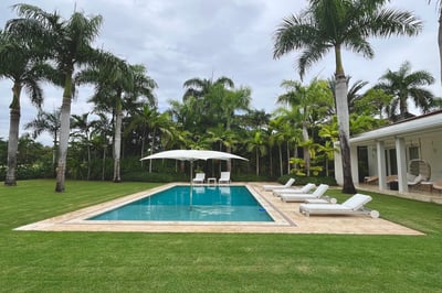 Luxury Villa Photo #5