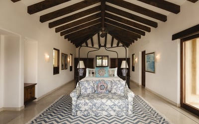 Luxury Villa Photo #78