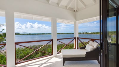 Luxury Villa Photo #10