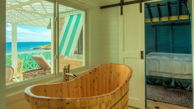 Luxury Villa Photo #16