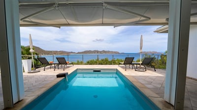 Pool & Terrace