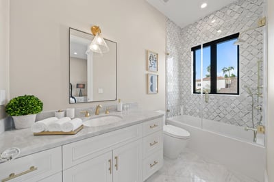 Luxury Villa Photo #39