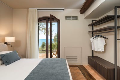 Luxury Villa Photo #36