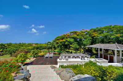 Luxury Villa Photo #10