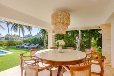 Luxury Villa Photo #21