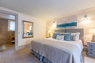 Luxury Villa Photo #53