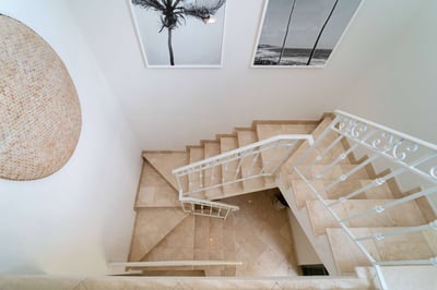 Luxury Villa Photo #8