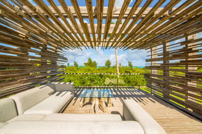 Luxury Villa Photo #6