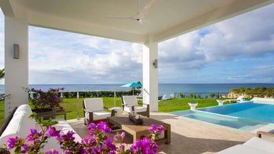 Luxury Villa Photo #11