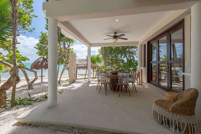 Luxury Villa Photo #4