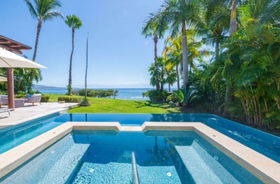 Luxury Villa Photo #2