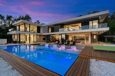 Luxury Villa Photo #9