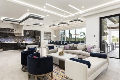 Luxury Villa Photo #21
