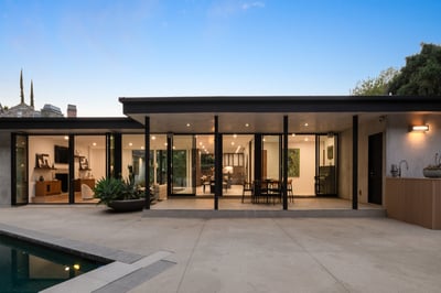 Luxury Villa Photo #28