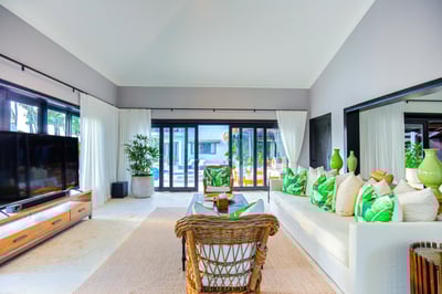 Luxury Villa Photo #24