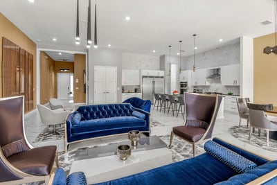 Luxury Villa Photo #8