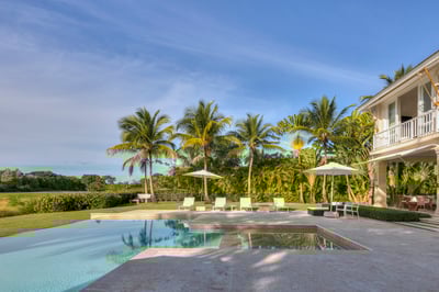 Luxury Villa Photo #13