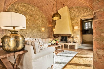 Luxury Villa Photo #13