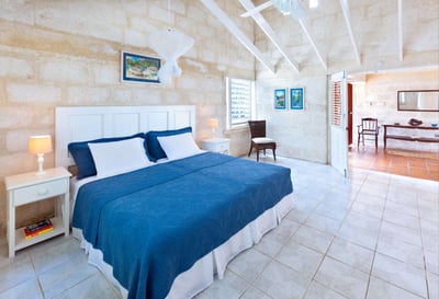 Luxury Villa Photo #9