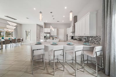 Luxury Villa Photo #20