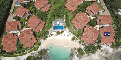 Luxury Villa Photo #38