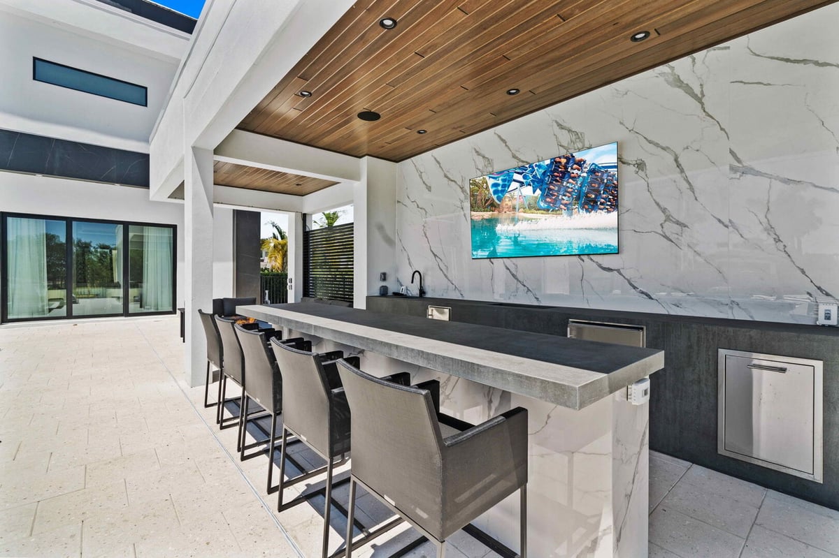 Reunion Royale Retreat