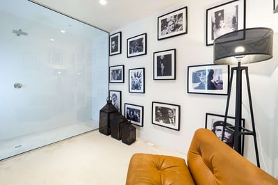 Luxury Villa Photo #26