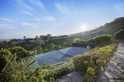 Luxury Villa Photo #8