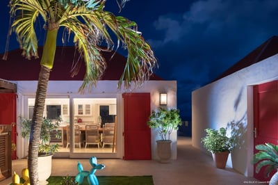 Luxury Villa Photo #9