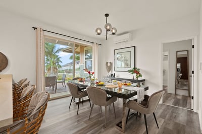 Luxury Villa Photo #7