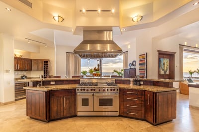 Luxury Villa Photo #20