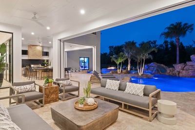 Luxury Villa Photo #20
