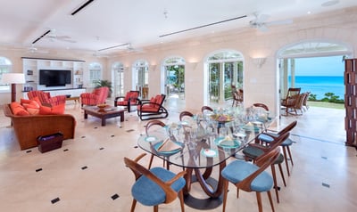 Luxury Villa Photo #9