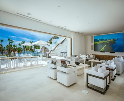 Luxury Villa Photo #27
