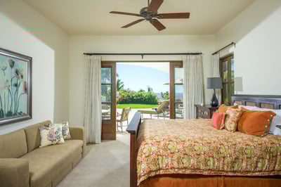 Luxury Villa Photo #17