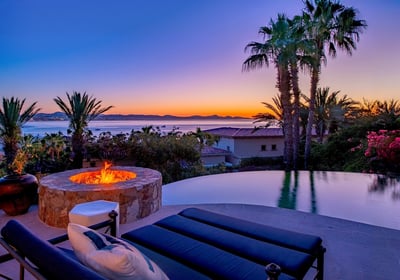 Luxury Villa Photo #5